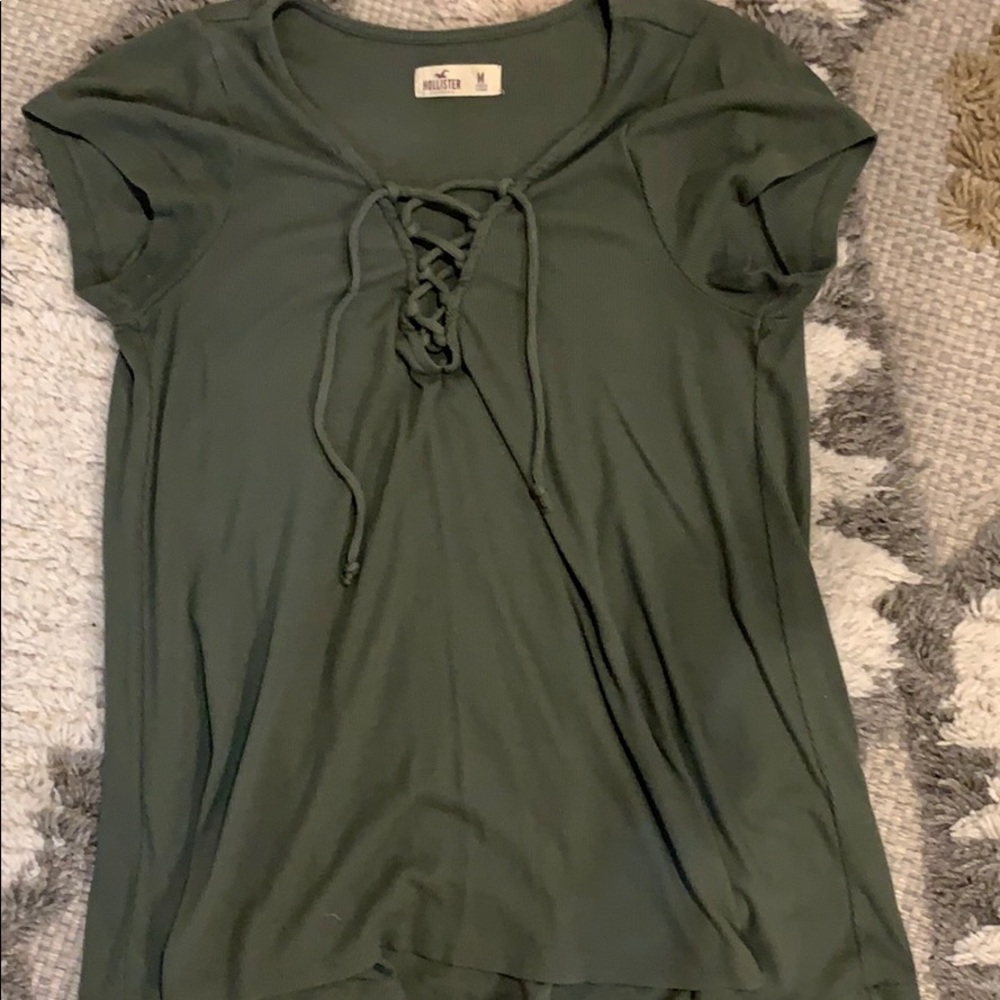Hollister T-Shirt